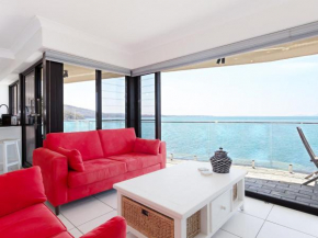 2 'Lanimer' 14 Mitchell Street - beautiful waterfront property with spectacular views